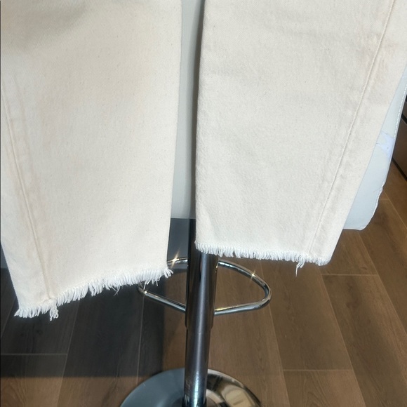 Levi’s Wedgie High-Waist Button-Fly Ankle Crop Jeans Size 30 Cream - Picture 12 of 16